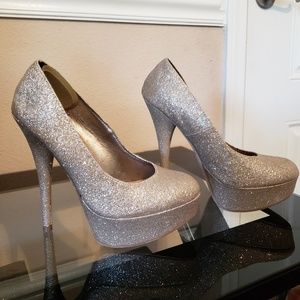 GOLD sparkling 4inch pumps
